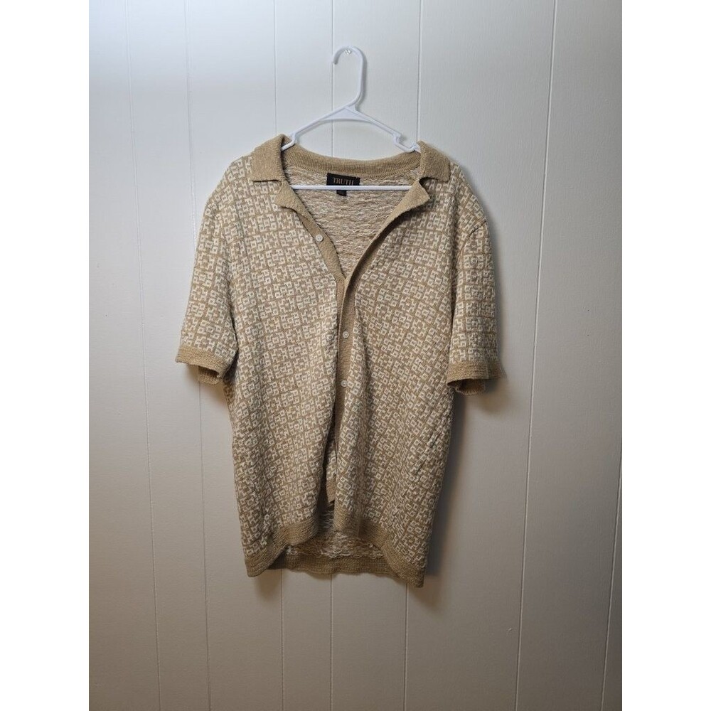 Truth by Republic Beige Patterned Short Sleeve Sweater Size Large